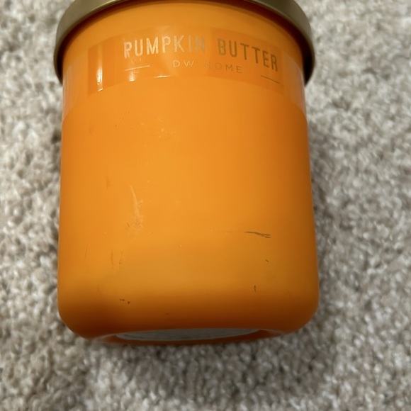 DW Home Pumpkin Butter Fall Candle - Picture 3 of 7